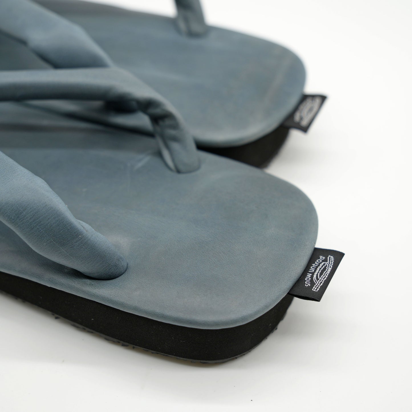 L-85 blue