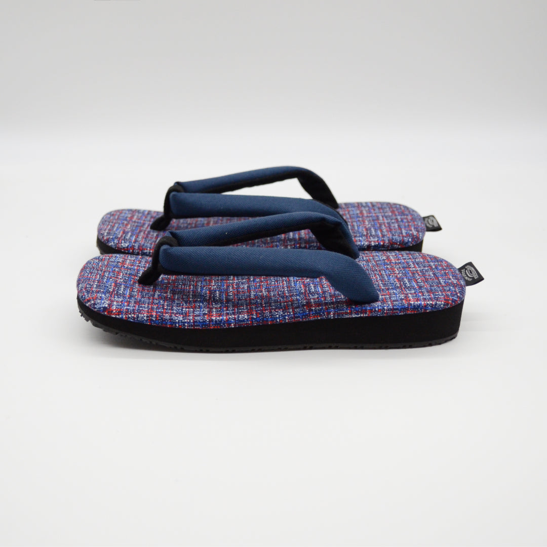 Canvas x Pointillism/Navy