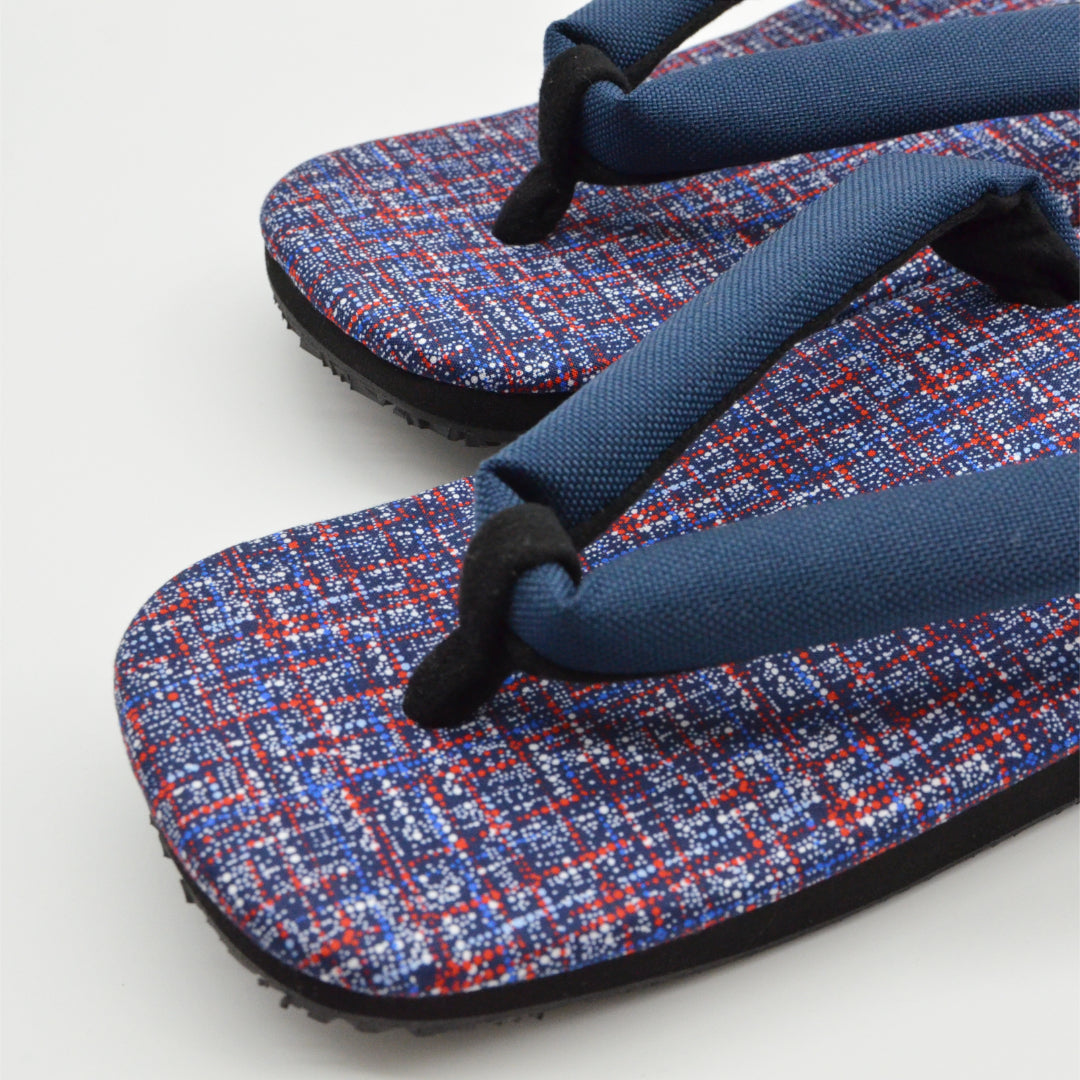 Canvas x Pointillism/Navy