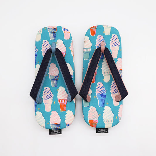 Colorful dots x water surface