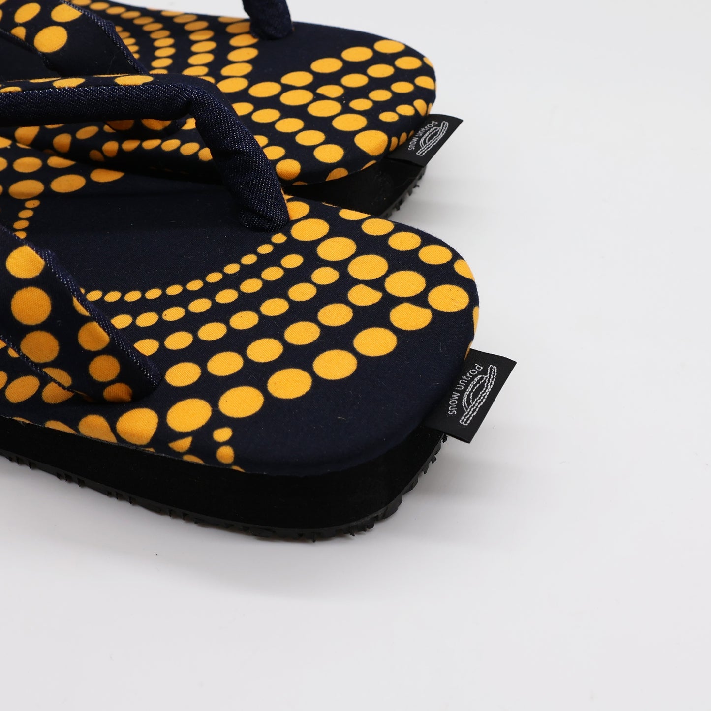 Colorful dots x water surface