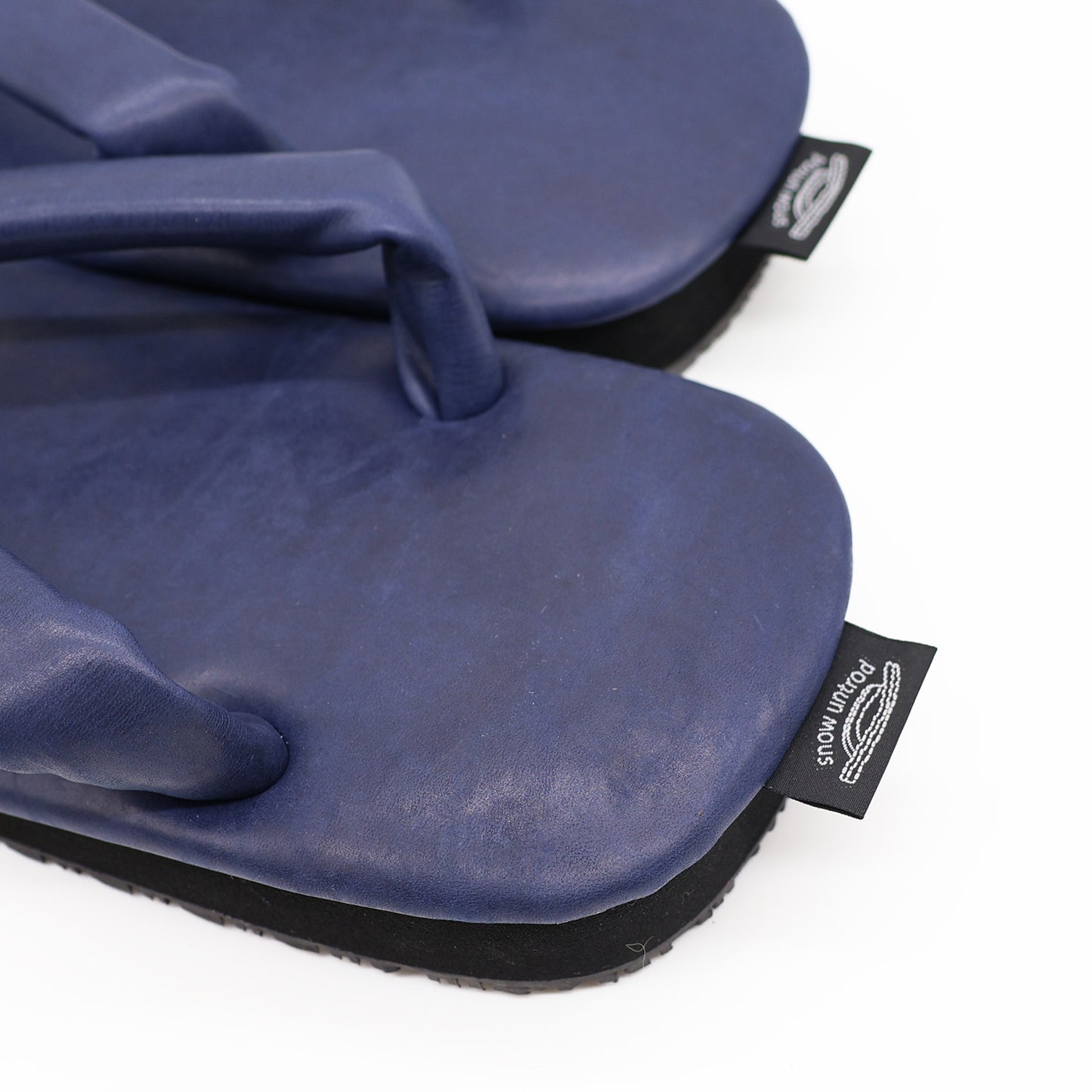 Colorful dots x water surface 