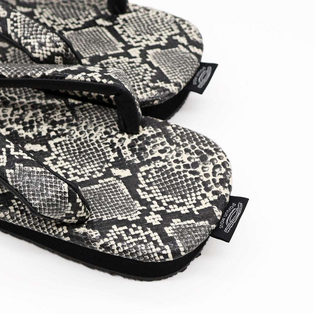 Colorful dots x water surface 