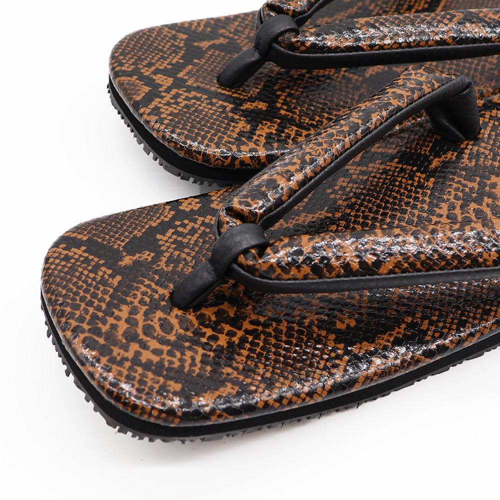 普段に履ける雪駄　Python Brown