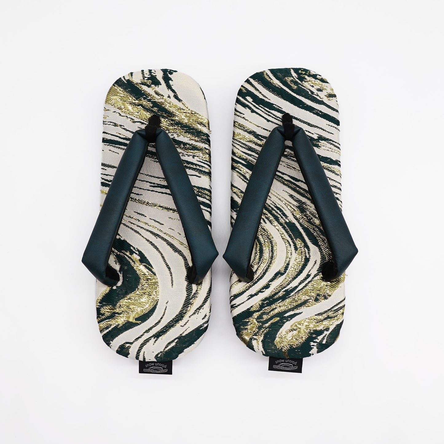 普段に履ける雪駄　 金糸波型 blackgreen