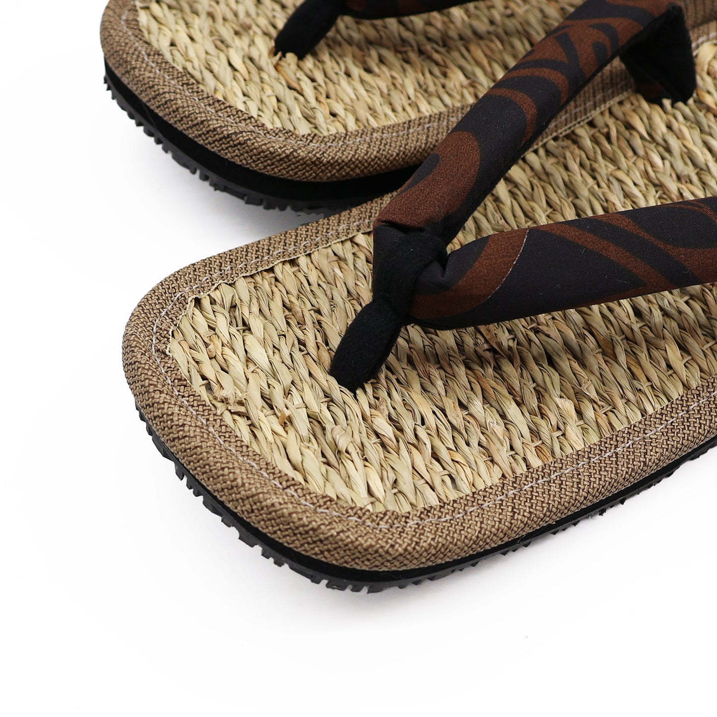 普段に履ける雪駄　 brown pata × ムシロ