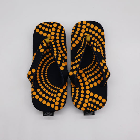 普段に履ける雪駄　 navy＆orange pattern