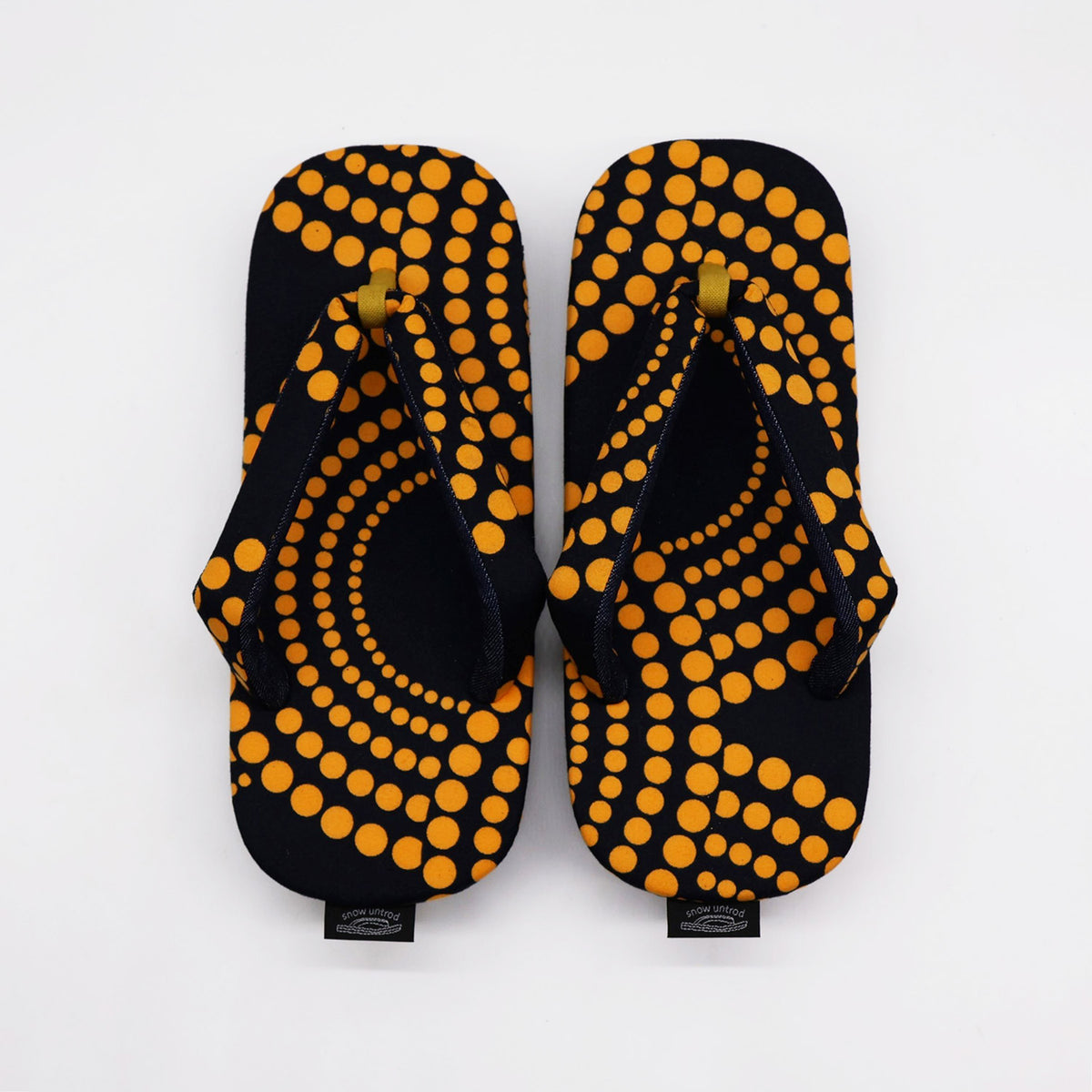 普段に履ける雪駄　 navy＆orange pattern