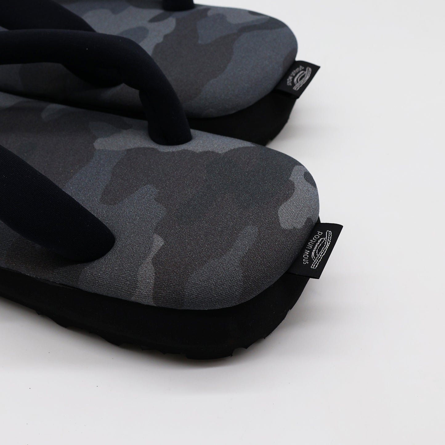 OUTDOOR雪駄　TYPE3 PILLOW　KAMO