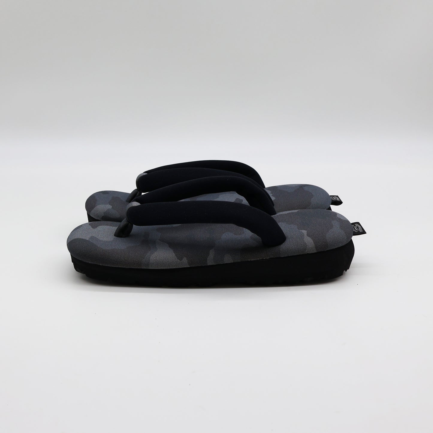 OUTDOOR雪駄　TYPE3 PILLOW　KAMO