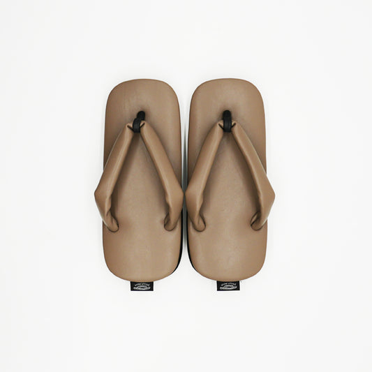 Japanese leather shoes. Modern geta sandals for everyday wear LUSH-92 gray